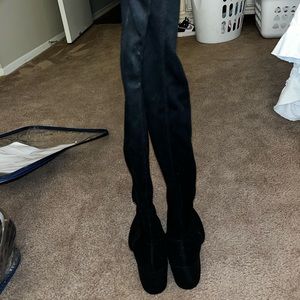 Over the knee boot